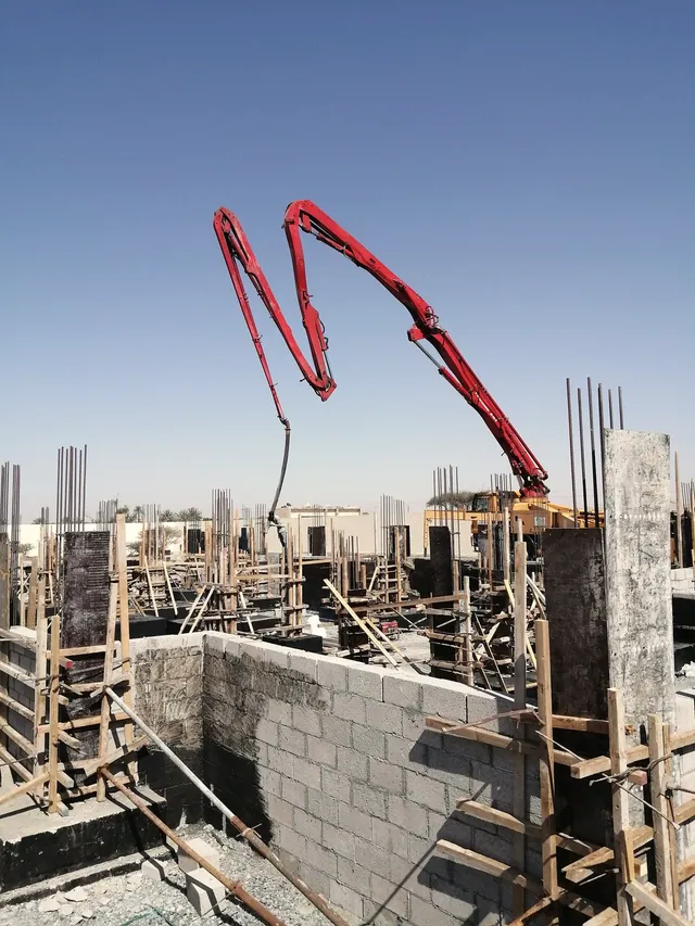 La bomba de concreto en la obra